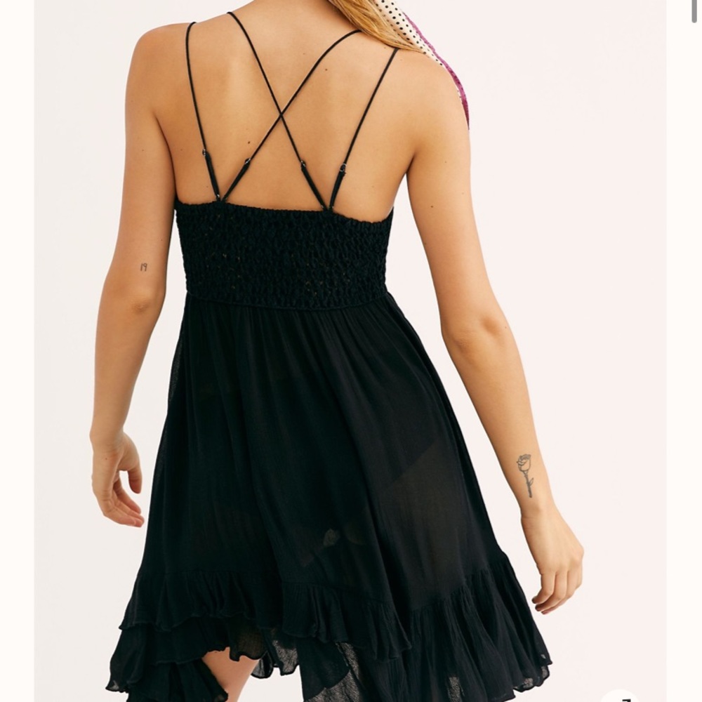 Free People Adella Slip in Black - Picture 2 of 8